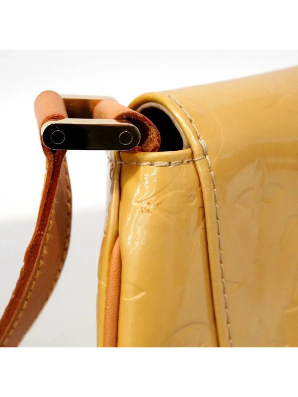 Louis Vuitton Shoulder Bag Vernis Thompson Street Beige